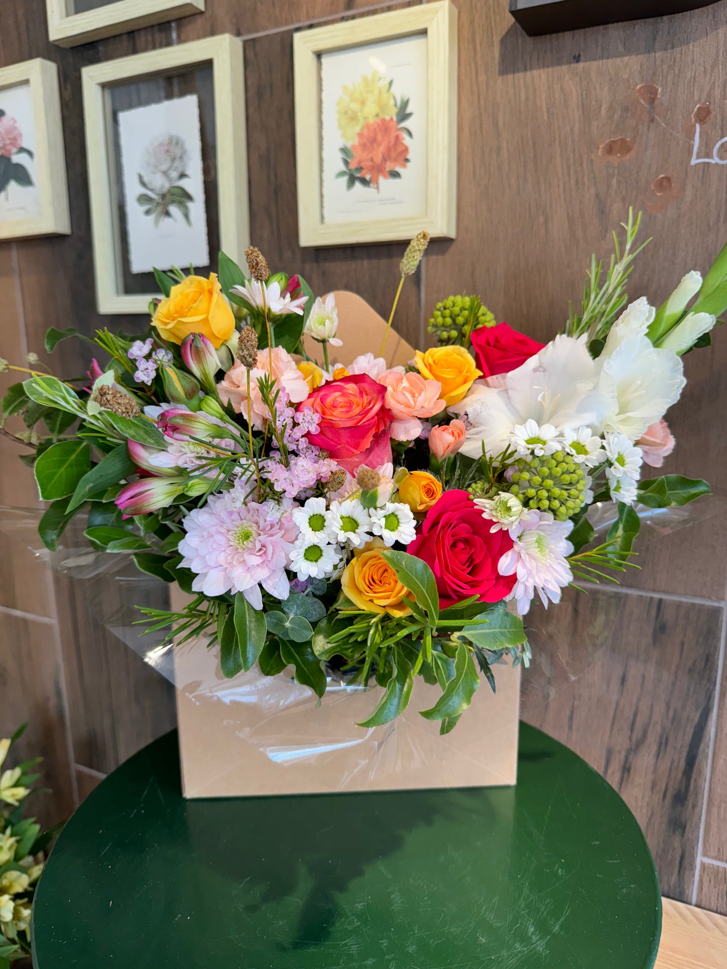 Seasonal Flower Arrangement- Envelope
