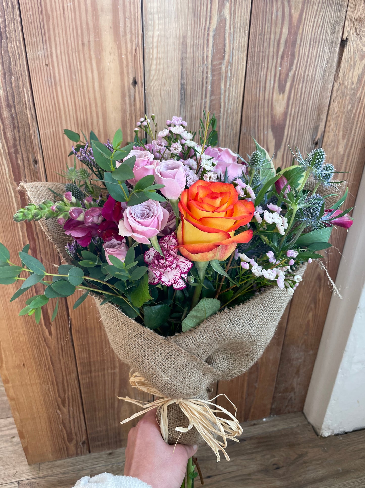 Seasonal Hessian Wrap Flower posy