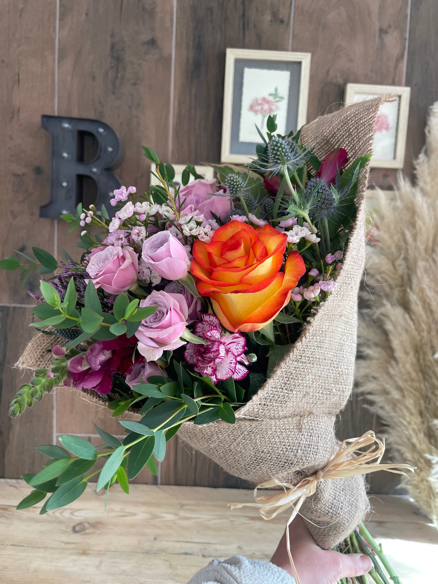 Seasonal Hessian Wrap Flower posy