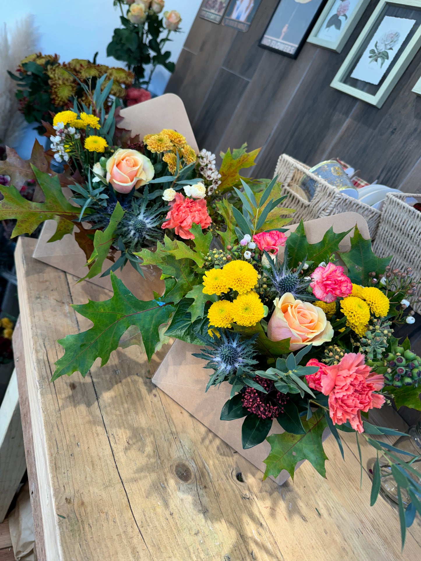 Seasonal Flower Arrangement- Envelope