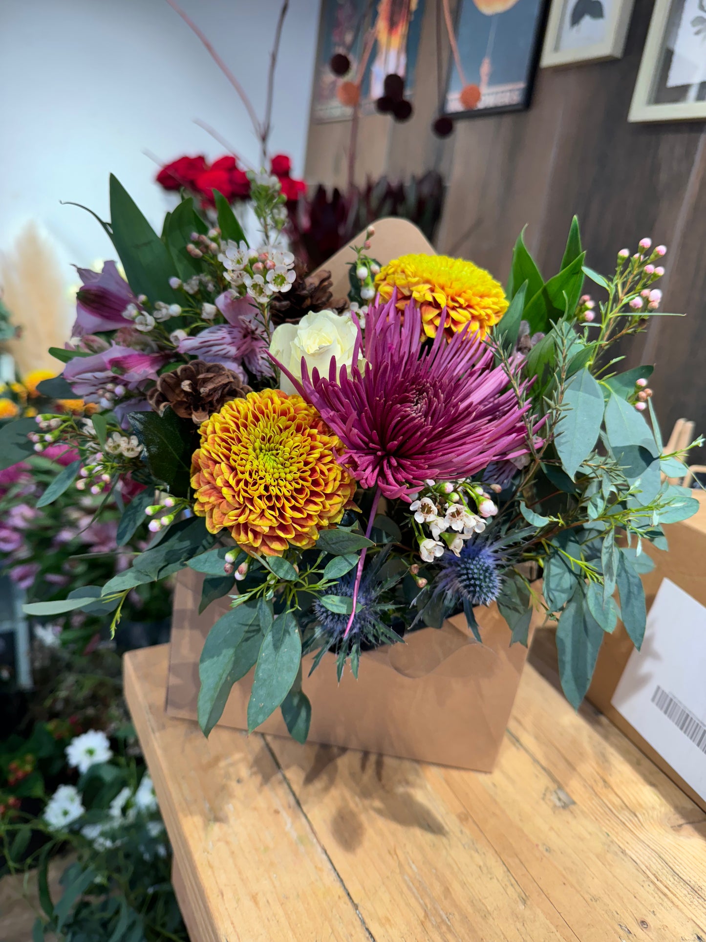 Seasonal Flower Arrangement- Envelope