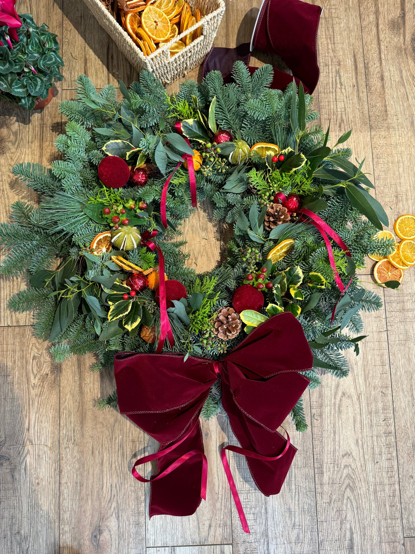 Barns Florals Bespoke Christmas Wreaths.OPEN FOR PREORDERS