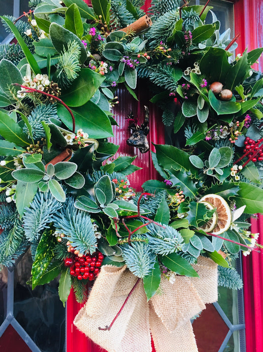 Florist’s Choice – Traditional Christmas Wreath